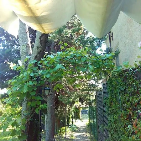Nyaraló Coldimetino Gualdo Tadino